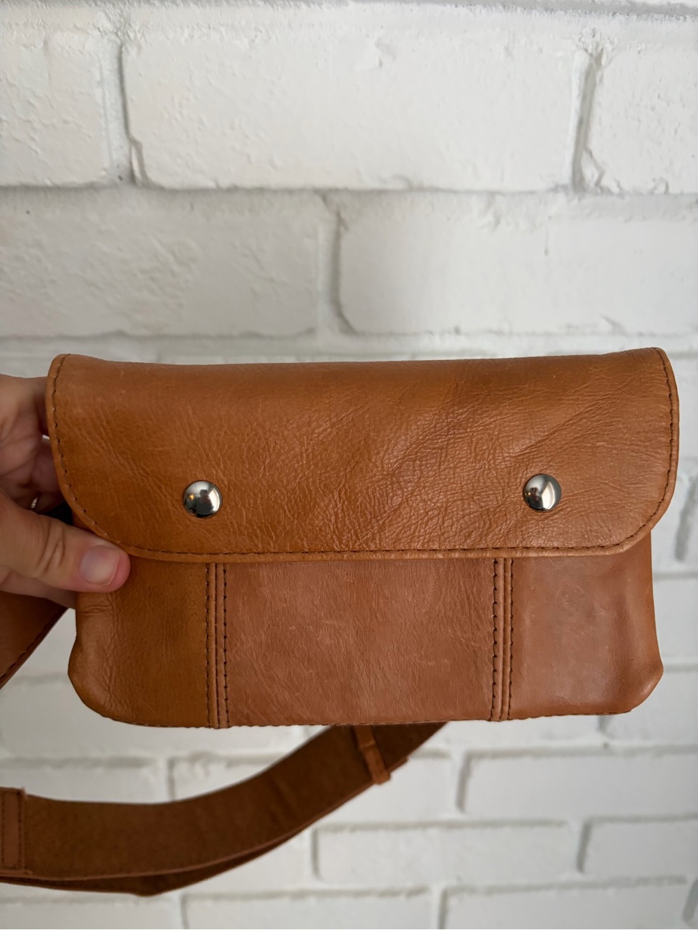 Leather Crossbody Clutch in Tan